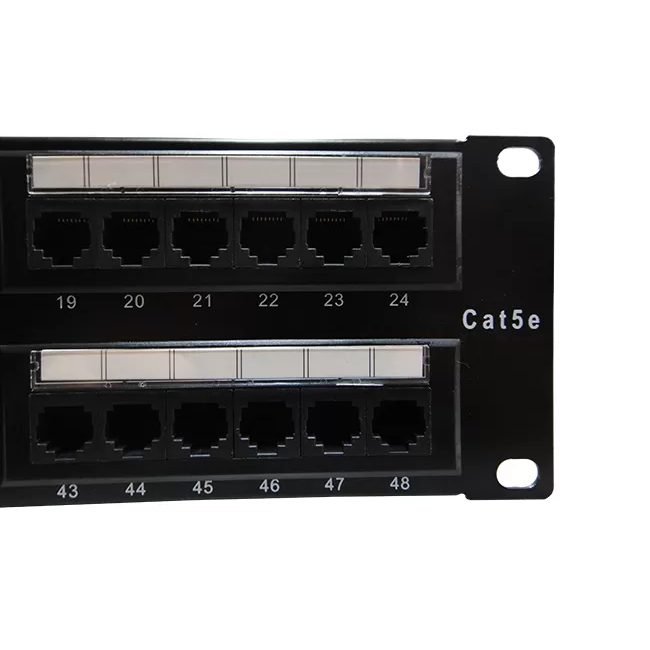 Patch Panel com 48 portas categoria 5e